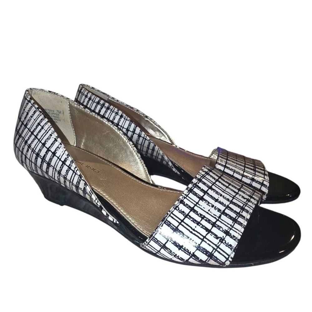 Bandolino Wedge Mule Sandals Womens Size 7M Black White Print Open Toe Slip On